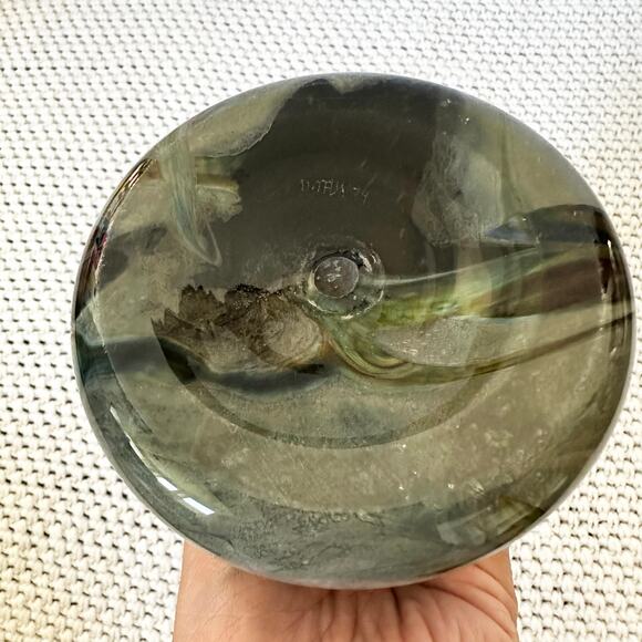 Signed David D Mauk 74 Czech Studio Green Swirl Art Glass Unique Decorative Vase - Picture 5 of 7